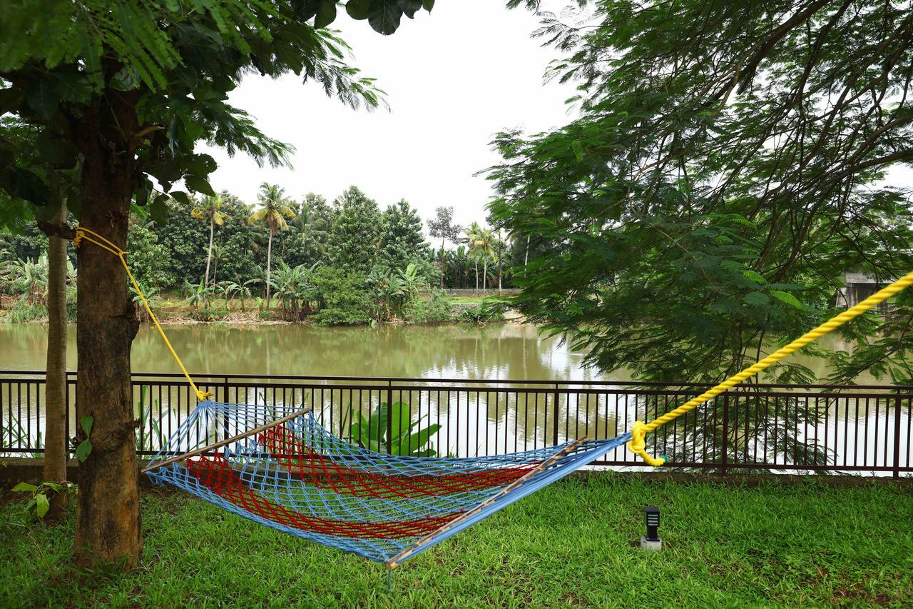 Nadhiyoram River Retreat Kochi Екстериор снимка